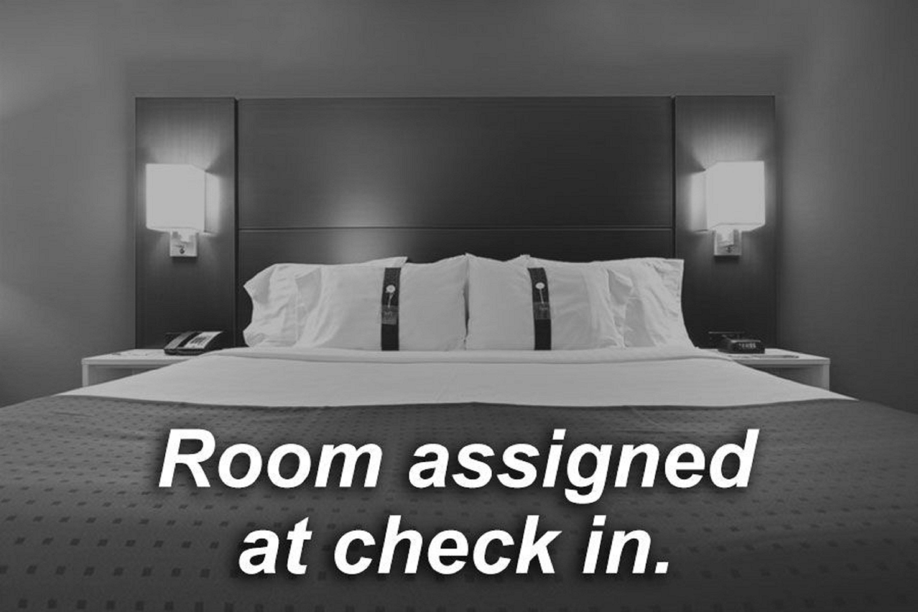 Holiday Inn Express Apex - Raleigh By Ihg Eksteriør billede