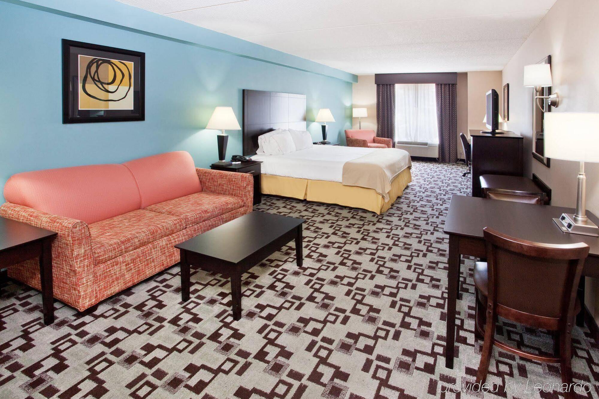 Holiday Inn Express Apex - Raleigh By Ihg Eksteriør billede